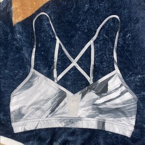 ALO Yoga Gray Marble Sports Bra